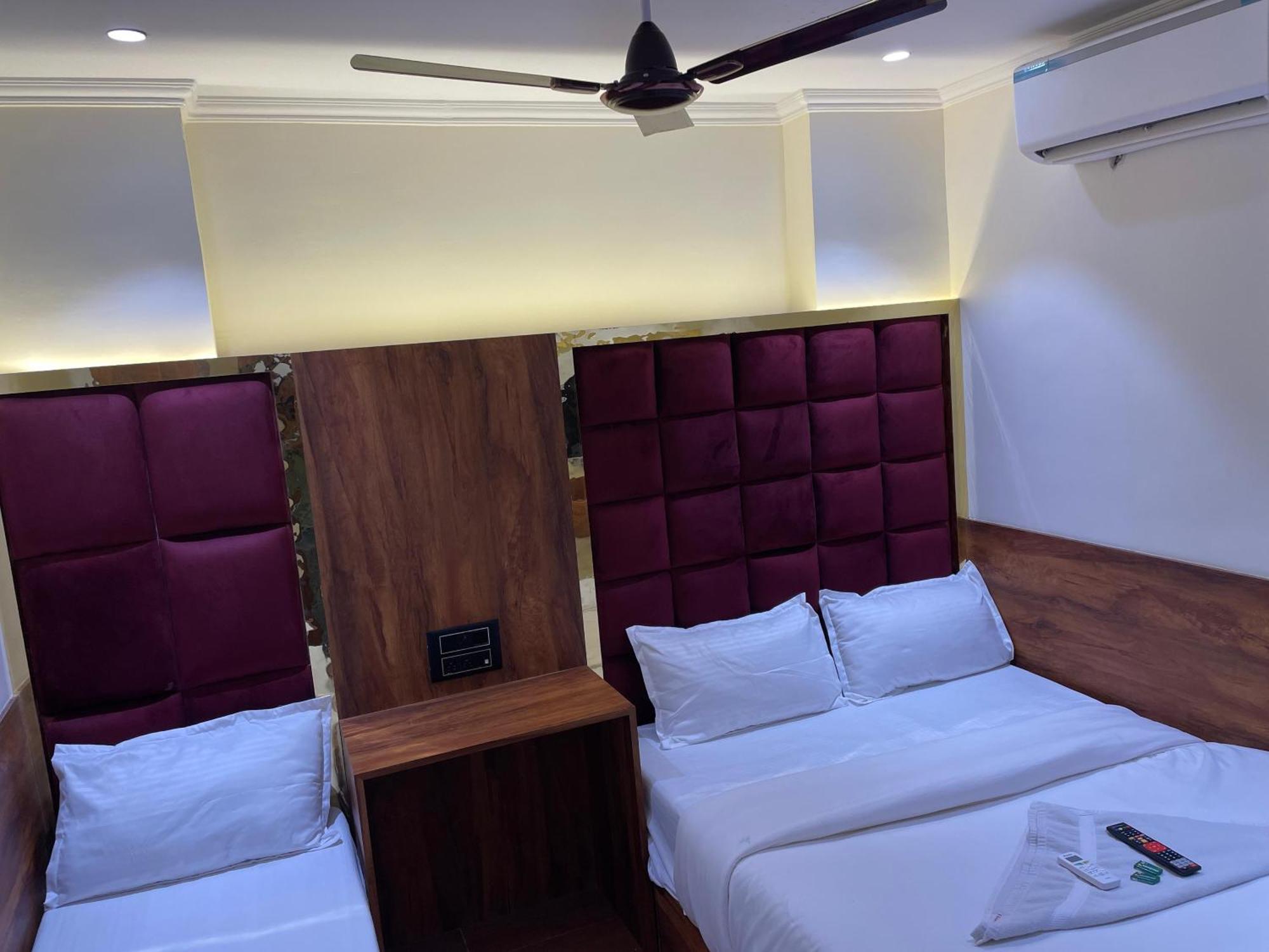 Hotel Sai Palace- Near Tata Memorial Hospital Мумбай Екстериор снимка